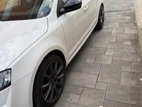 Gebraucht Skoda Octavia RS 220 PS (161 kW) 2015 Weiß Kleinwagen