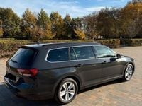 Second-hand VW Passat 200 CP (147 kW) 2021 Gri Break