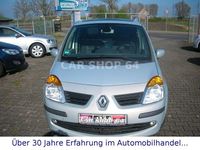 Second-hand Renault Modus Dynamique 75 CP (55 kW) 2006 Argintiu Monovolum