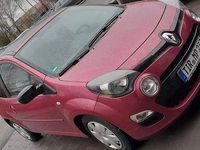 Gebraucht Renault Twingo 75 PS (55 kW) 2012 Rot Kleinwagen