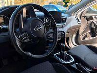 Gebraucht Kia Ceed 2019 Weiß Kleinwagen