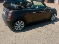 Gebraucht Mini Cooper Cabriolet 122 PS (89 kW) 2011 Braun Cabrio