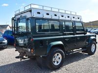 Gebraucht Land Rover Defender 122 PS (89 kW) 1999 Grün Kombi