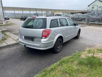 Gebraucht Opel Astra 105 PS (77 kW) 2007 Silber Kombi