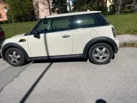 Usata Mini Cooper 90 CV (66 kW) 2010 Beige Utilitaria