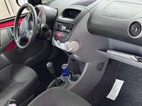 Gebraucht Citroën C1 Advance 68 PS (50 kW) 2008 Rot Kleinwagen