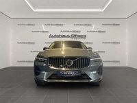 Gebraucht Volvo XC60 Plus 197 PS (144 kW) 2022 Grau SUV