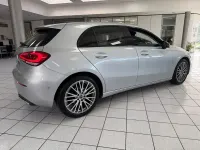 Gebraucht Mercedes A200 Night 163 PS (119 kW) 2021 Silber Limousine