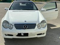 Gebraucht Mercedes C180 129 PS (94 kW) 2001 Weiß Coupé