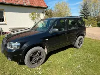 Second-hand Ford Maverick 200 CP (147 kW) 2006 Negru SUV