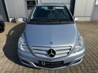 Gebraucht Mercedes B180 116 PS (85 kW) 2010 Horizontblau Van / Kleinbus