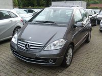 Gebraucht Mercedes A160 Elegance 95 PS (69 kW) 2011 Grau Limousine