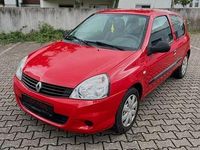Gebraucht Renault Clio II 58 PS (42 kW) 2010 Rot Limousine