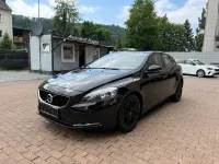 Gebraucht Volvo V40 Kinetic 120 PS (88 kW) 2017 Schwarz Limousine
