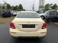 Gebraucht Mercedes E200 Avantgarde 160 PS (117 kW) 2019 Beige Limousine