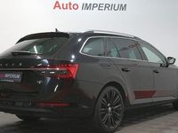 Gebraucht Skoda Superb 200 PS (147 kW) 2022 Schwarz Kombi