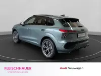 Neu Audi Q3 Sport 150 PS (110 kW) 2026 Salbeigrün metallic SUV