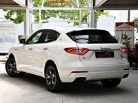 Gebraucht Maserati Levante 349 PS (256 kW) 2018 Weiß SUV