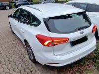 Używany Ford Focus Cool & Connect 120 KM (88 kW) 2019 Biały Sedan/Limuzyna