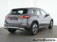 Gebraucht Mercedes GLA180 136 PS (100 kW) 2024 787 lack mountaingrau (metallic) SUV