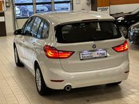Gebraucht BMW 218 Advantage 136 PS (100 kW) 2022 Weiß Van / Kleinbus