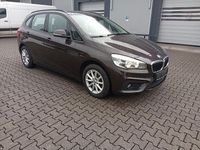 Gebraucht BMW 216 Active Tourer Advantage 116 PS (85 kW) 2016 Braun Van / Kleinbus