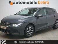 Gebraucht VW Golf VIII Active 150 PS (110 kW) 2022 Delfingrau Limousine