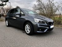 Gebraucht BMW 218 Active Tourer 136 PS (100 kW) 2018 Grau Van / Kleinbus