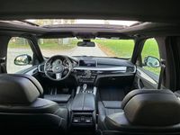 gebraucht BMW X5 xDrive30d -M Paket Performance Kit