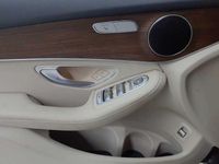 Gebraucht Mercedes GLC200 197 PS (144 kW) 2020 Brilliantblau metallic SUV