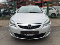 Gebraucht Opel Astra Edition 140 PS (102 kW) 2012 Silber Kombi