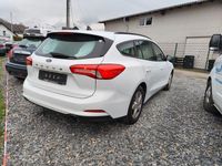 Gebraucht Ford Focus Trend 120 PS (88 kW) 2021 Weiß Limousine