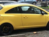 Gebraucht Opel Corsa Edition 101 PS (74 kW) 2013 Gelb Kleinwagen