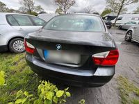 gebraucht BMW 320 E90 i