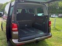 Second-hand VW T5 140 CP (102 kW) 2014 Maro Van