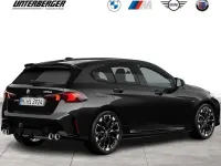 Gebraucht BMW M135 Performance 300 PS (220 kW) 2025 Saphirschwarz Kleinwagen