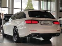 Gebraucht Mercedes E300 AMG 306 PS (225 kW) 2022 Weiß Limousine