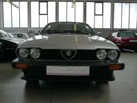 Gebraucht Alfa Romeo GTV 158 PS (116 kW) 1985 Grigio chiaro metallizzato Coupé