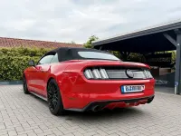 Gebraucht Ford Mustang GT Convertible 421 PS (309 kW) 2017 Rot Cabrio