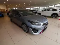 Gebraucht Kia ProCeed Sport 204 PS (150 kW) 2023 Lunarsilber met. Kombi