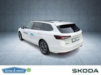 Gebraucht Skoda Superb SportLine 265 PS (194 kW) 2025 Weiss Kombi