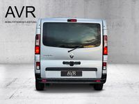 Gebraucht Renault Trafic Life 150 PS (110 kW) 2023 Silber Van / Kleinbus