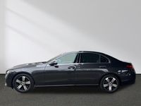Gebraucht Mercedes C200 Avantgarde 277 PS (203 kW) 2023 Andere farbe Limousine