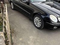 Gebraucht Mercedes E220 Elegance 170 PS (125 kW) 2007 Schwarz Kombi