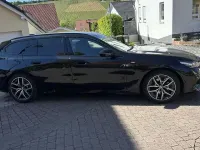 Gebraucht BMW 520 M Sport 197 PS (144 kW) 2024 Schwarz Kombi