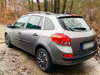 Gebraucht Renault Clio III 75 PS (55 kW) 2009 Grau Kleinwagen