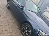 Gebraucht Mercedes E200 160 PS (117 kW) 2020 Blau Kombi