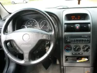 Gebraucht Opel Astra Njoy 84 PS (61 kW) 2004 Schwarz Limousine