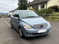 gebraucht Mercedes B200 Automatik Special Edition Sitzh/Temp/ 57200km