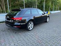 gebraucht Audi A4 B8 Avant Kombi schwarz Anhängerkupplung